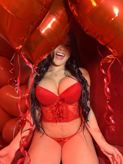 Modelo venezuelana e atriz pornográfica 💦💦