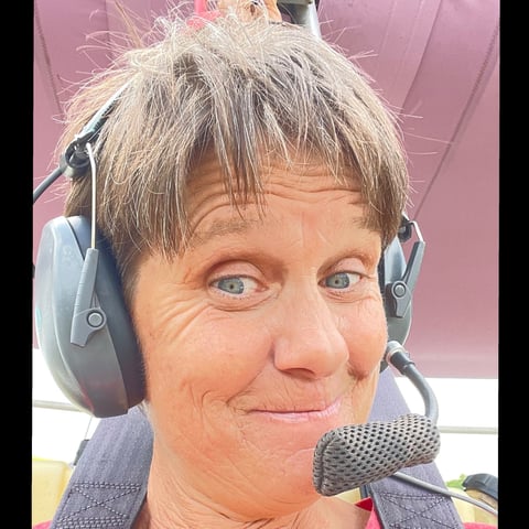 De meest NiFTy Oma ter wereld. Deel mijn helend...