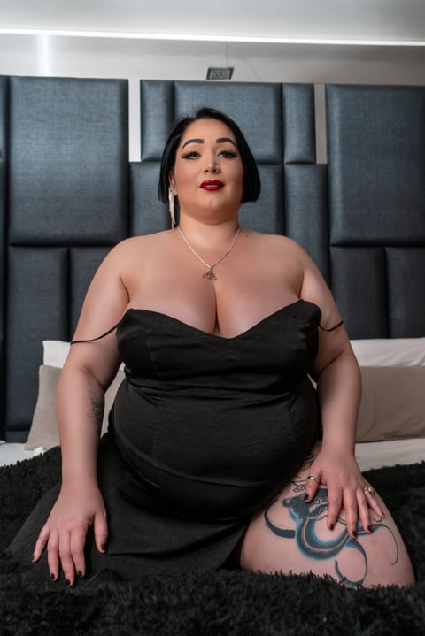 I am a BBW porn actress. 43 years old Venezuela...