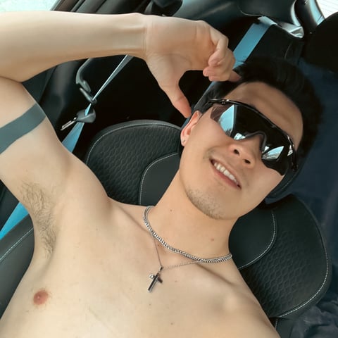 ASHER LEE Photo