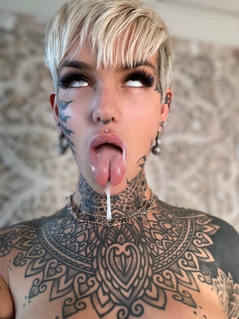  ¡Solos, B/G, G/G, POV, tríos, orgías, anal, DP...