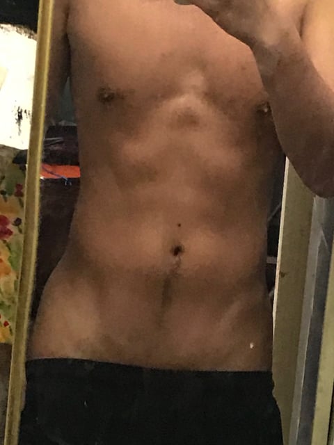 From Hong Kong🇭🇰 a 20yr bi boy who is so naught...