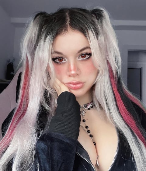 Hallo, ik ben shinra <3, een gothic meisje d...