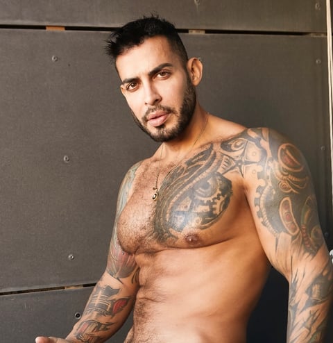 🔞B/B - ORGÍAS - Tríos - Creampies - Besos negro...
